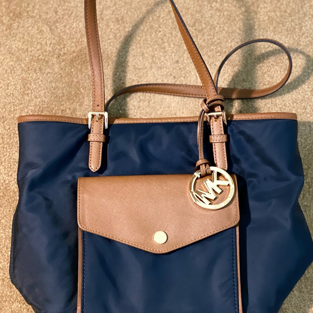 Small Michael kors purse